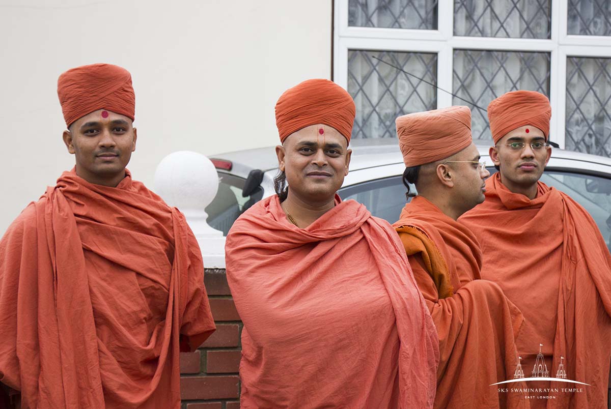 ©1987-2017 SKS Swaminarayan Temple East London
